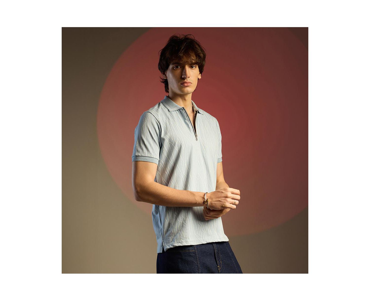 Men's Powder Blue Crevice-Lined T-Shirt