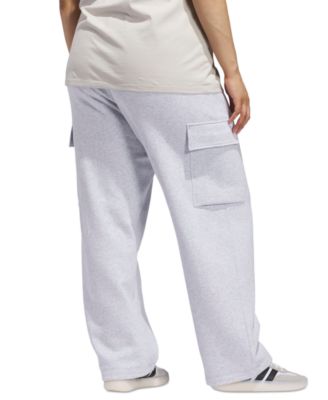Plus Size Essentials Fleece Logo Cargo Pants