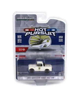 1/64 1964 Harvester Scout Half Cab California Highway Patrol Hot Pursuit