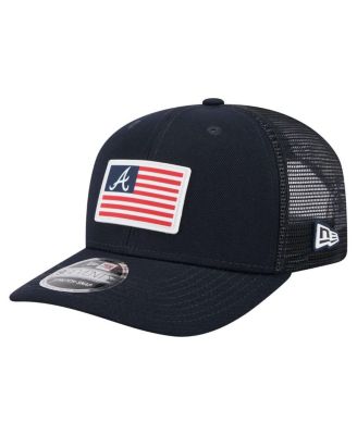 New Era - Men's Navy Atlanta Braves Flag 9SEVENTY Stretch-Snap Hat