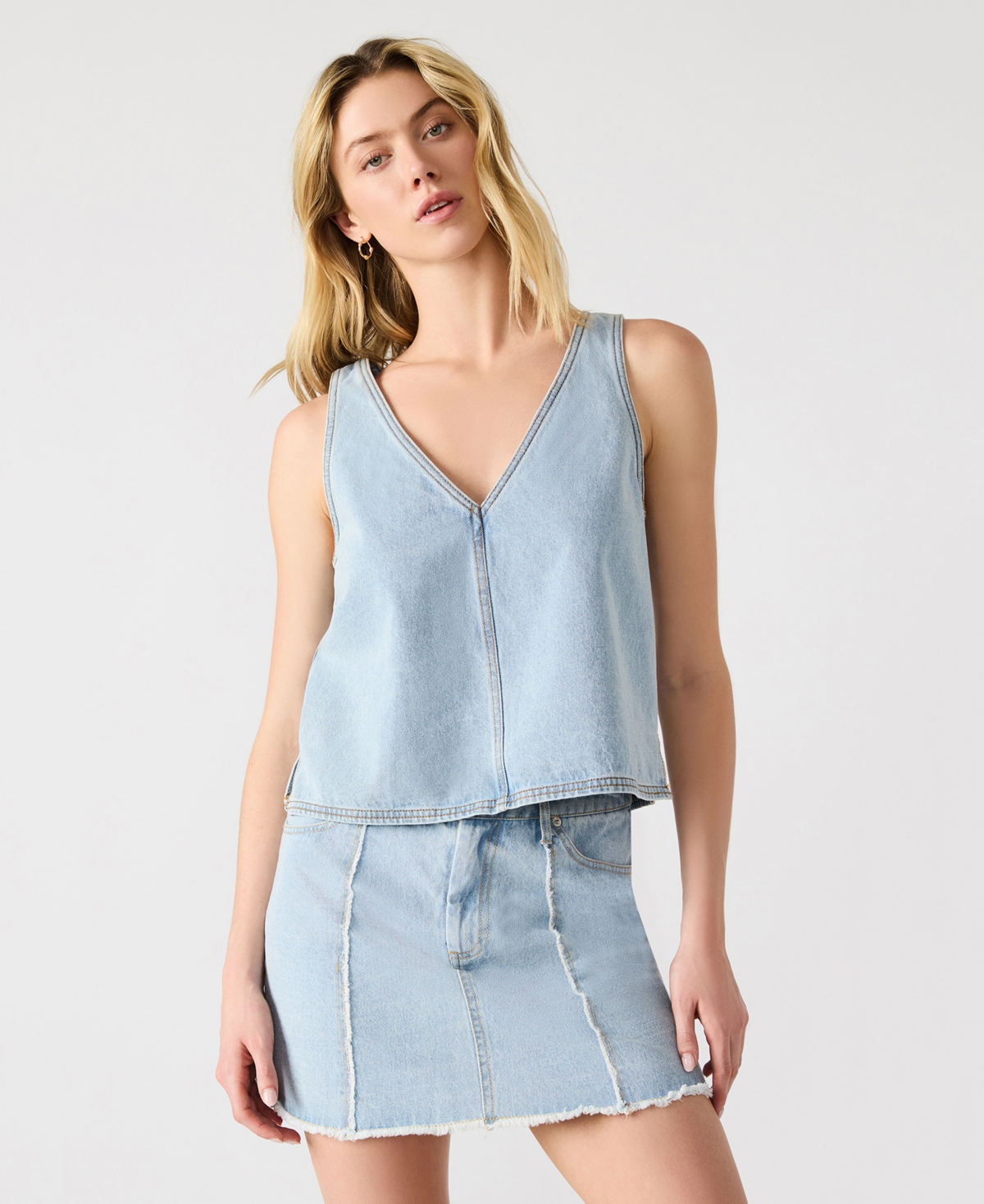 Women's Sleeveless V-Neck Elia Top - Soft Blue