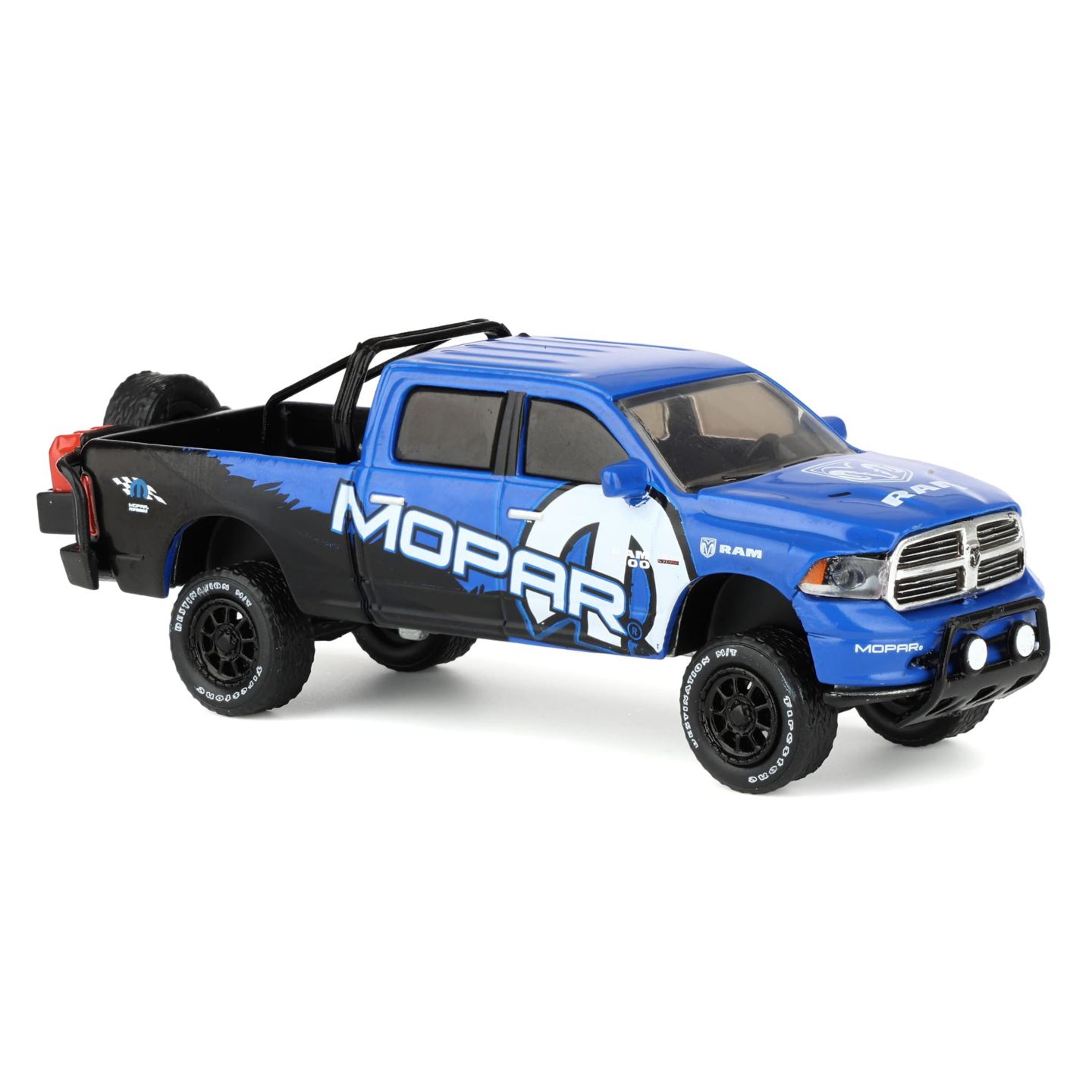 Детская игрушка Greenlight 1/64 Scale 2017 Ram 1500 Mopar Off-Road Edition Die-Cast Collectible Toy Vehicle — фото 2