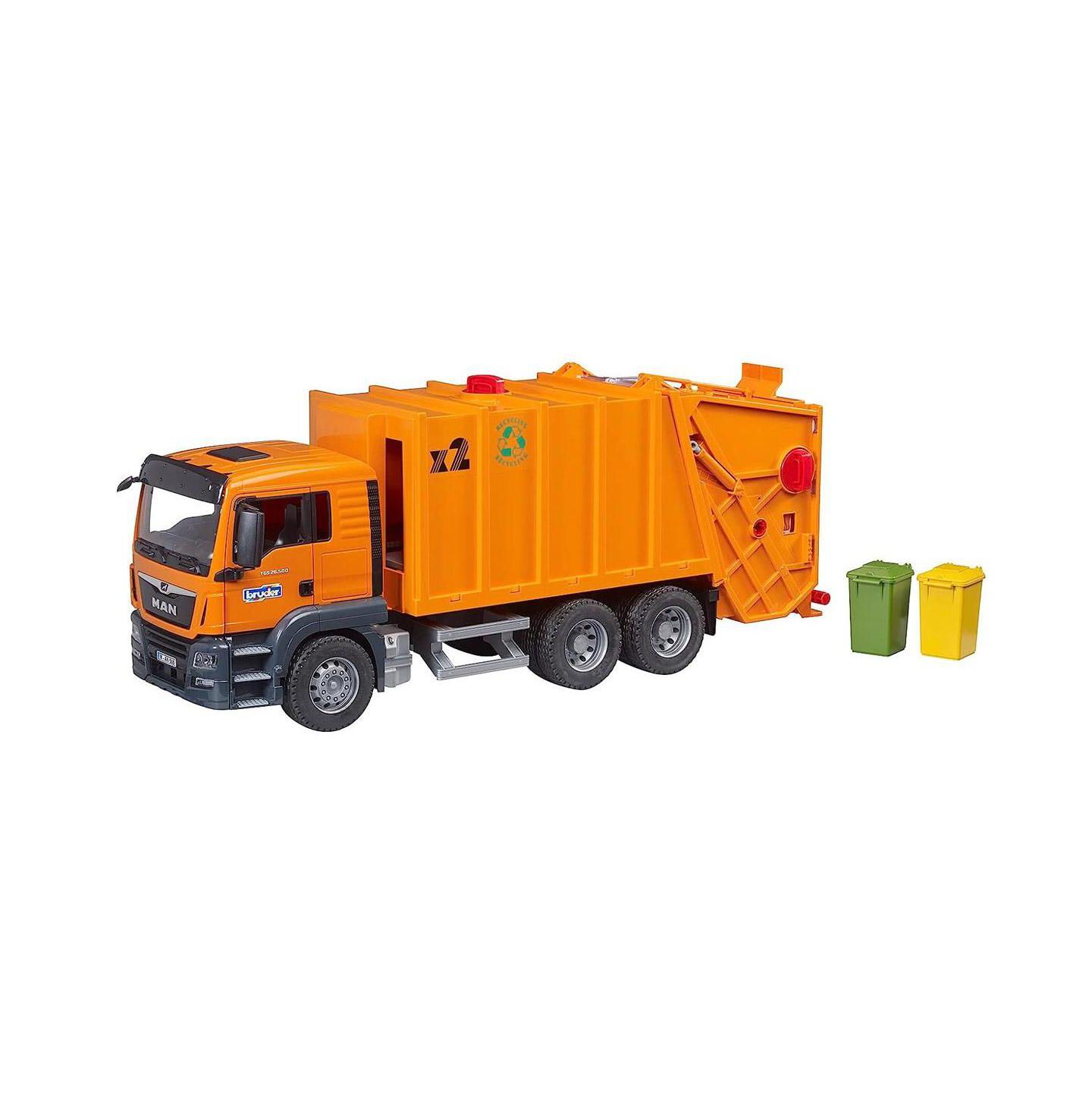Детская игрушка Bruder 1/16 Scale Man Tgs Functional Press Mechanism Garbage Truck — фото 2