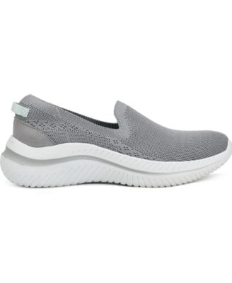 Women's Golda Lightweight Slip-On Sneakers