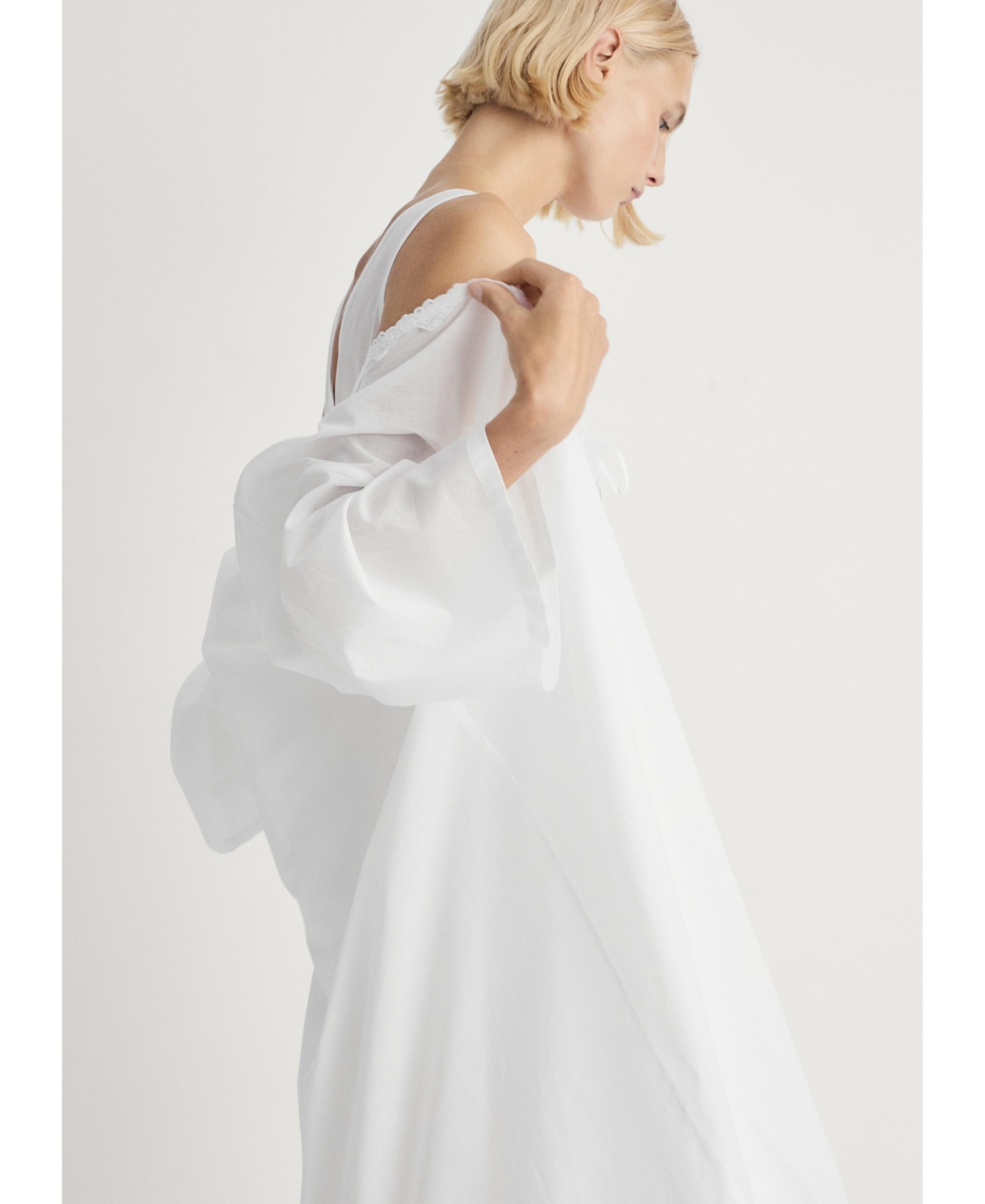Mango Women's Lace Detail Cotton Robe In White