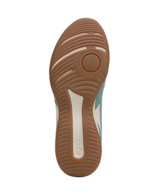 Women's Candor Low Profile Lace Up Sneakers