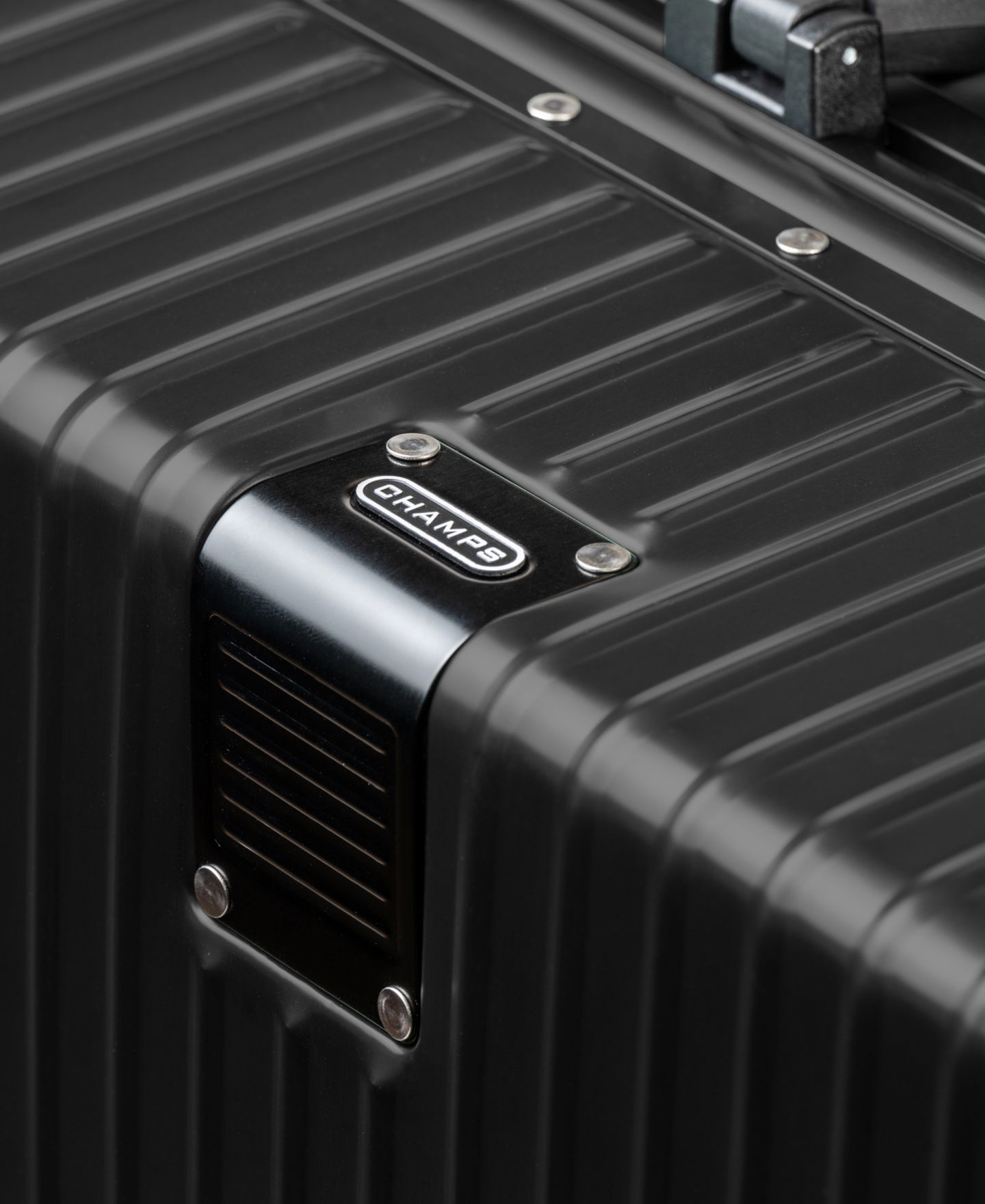 Чемодан CHAMPS 31" Elite Hardside Check-in Luggage, цвет: Чёрный — фото 6