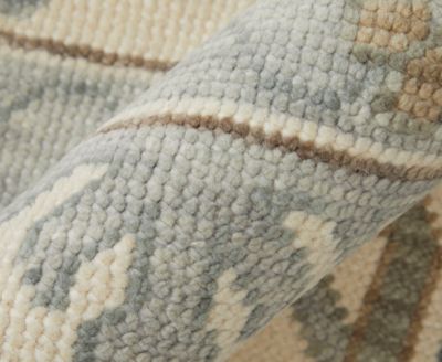 Karina 69G5F 7'9"x9'9" Area Rug