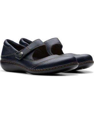 Women's Collection Ashland Elayne Closed Toe Shoes