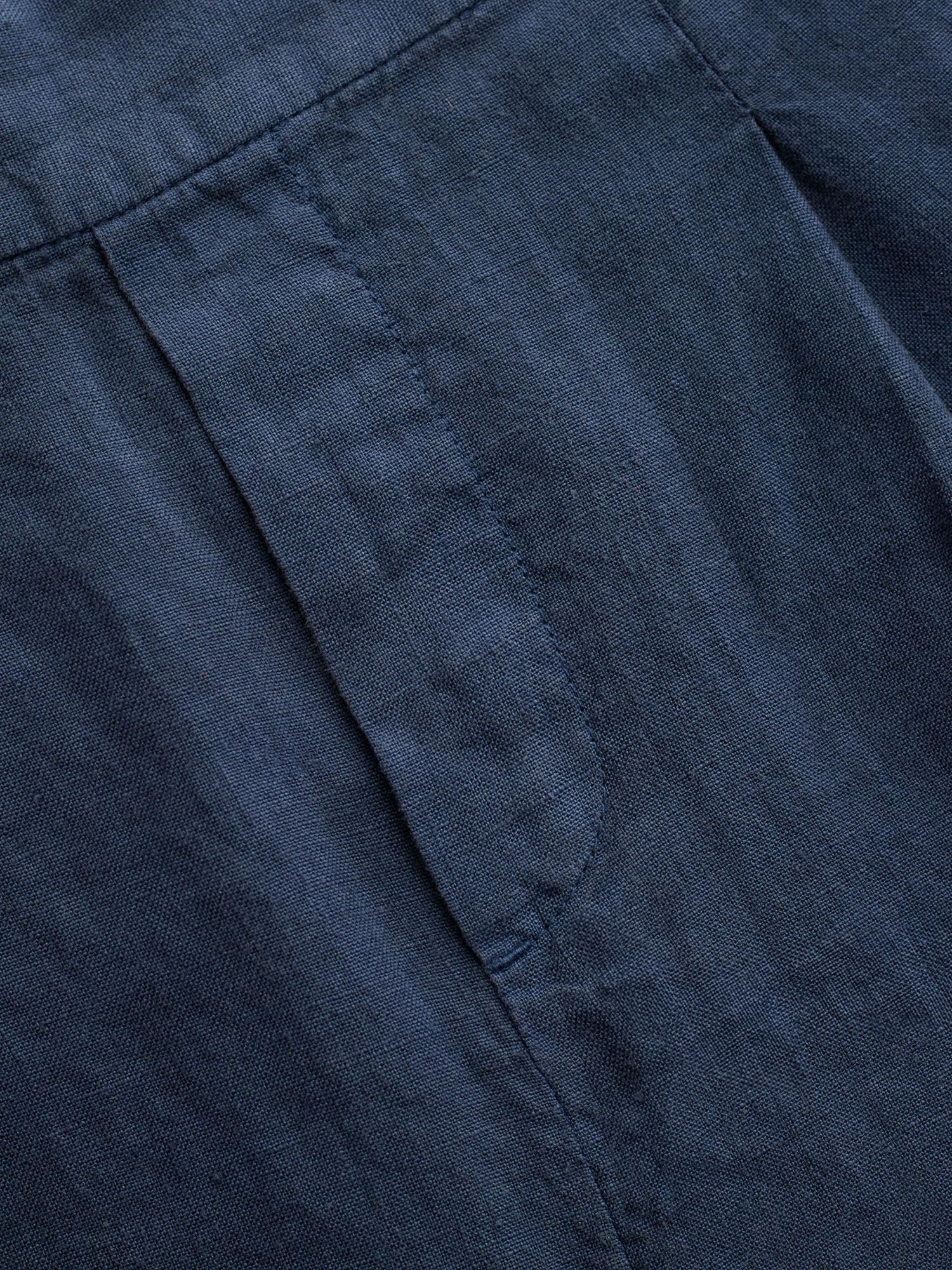 Women's Pull On Shorts