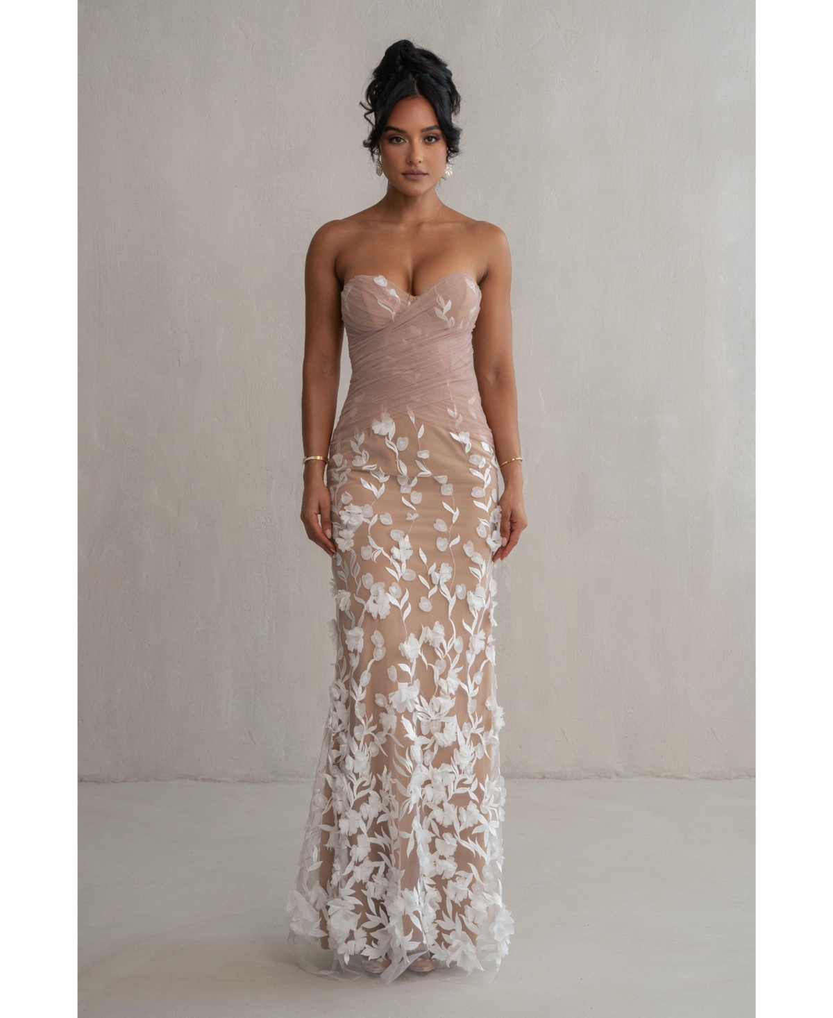 Women's Everlasting Embroidered Gown - Ivory