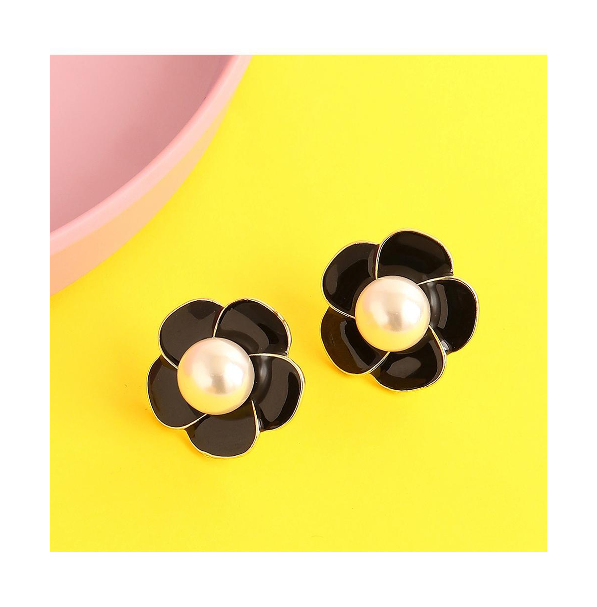 Sohi Women's Pink Snowball Flower Stud Earrings In Black