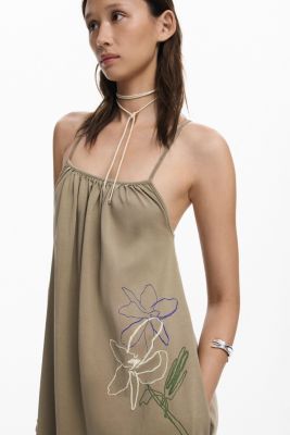 Women's Straight neckline dress