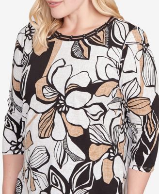 Women's Floral Leaf Embellished Top