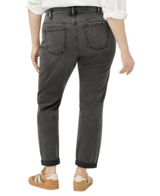 Plus Size Boyfriend Mid Rise Slim Leg Jeans