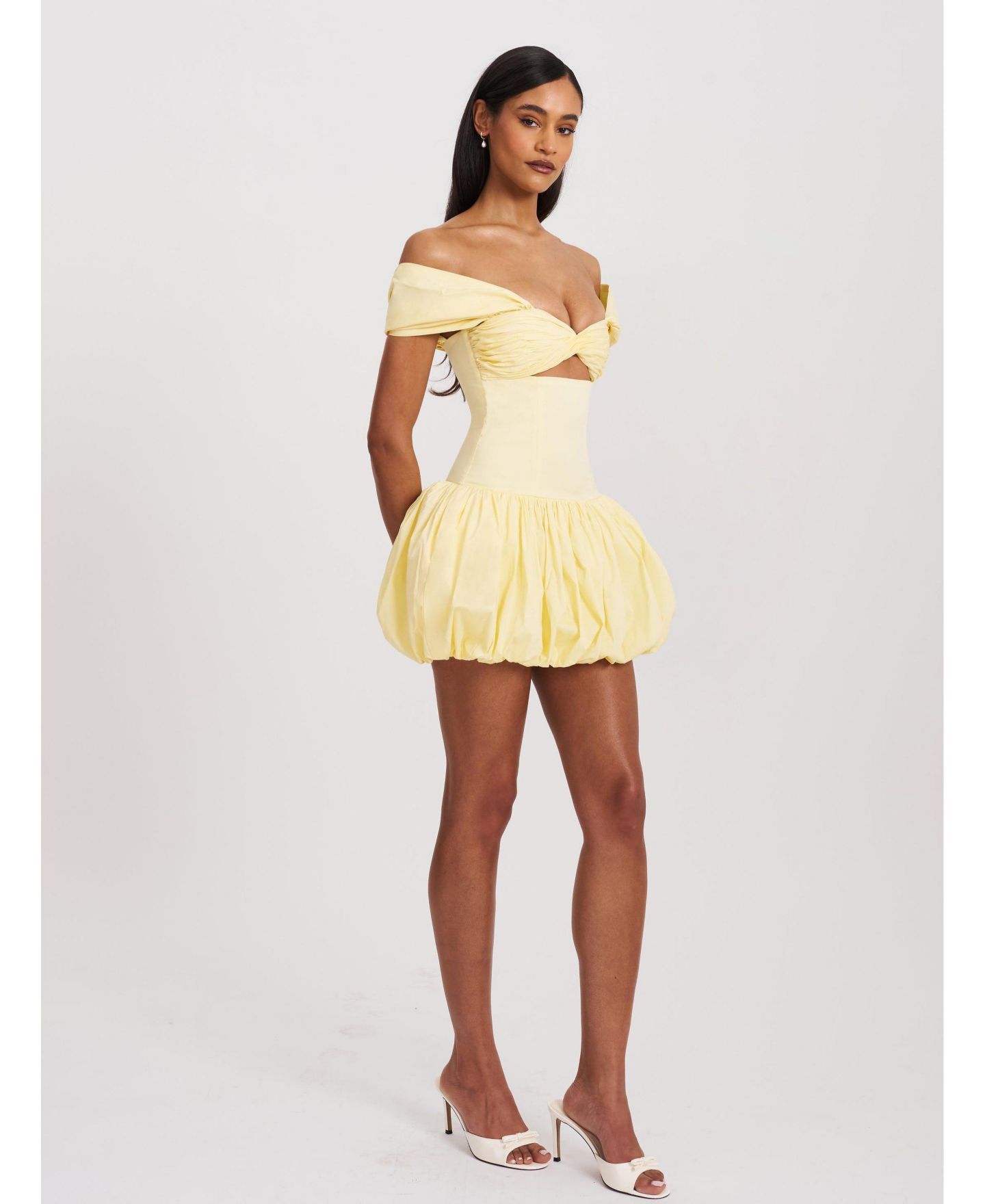 Женское платье Miss Circle Umika Butter Yellow Bubble Hem Mini, цвет: Жёлтый — фото 6