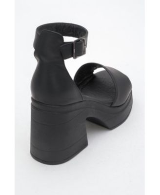 MARGOT Leather Platform Sandal (Women)