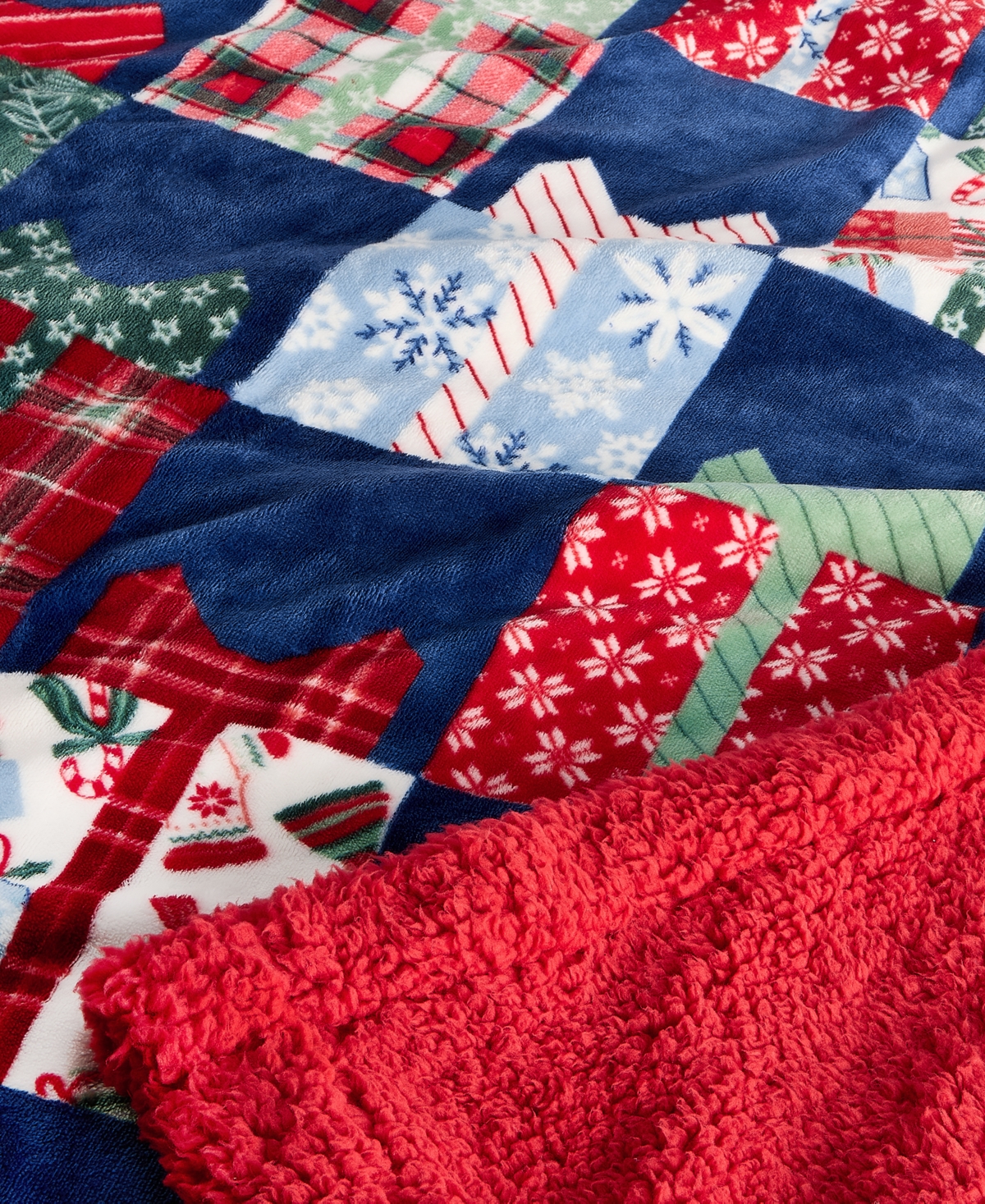 Holiday Lane Cozy Plush Throw, 50" X 60", Exclusively For Macy's