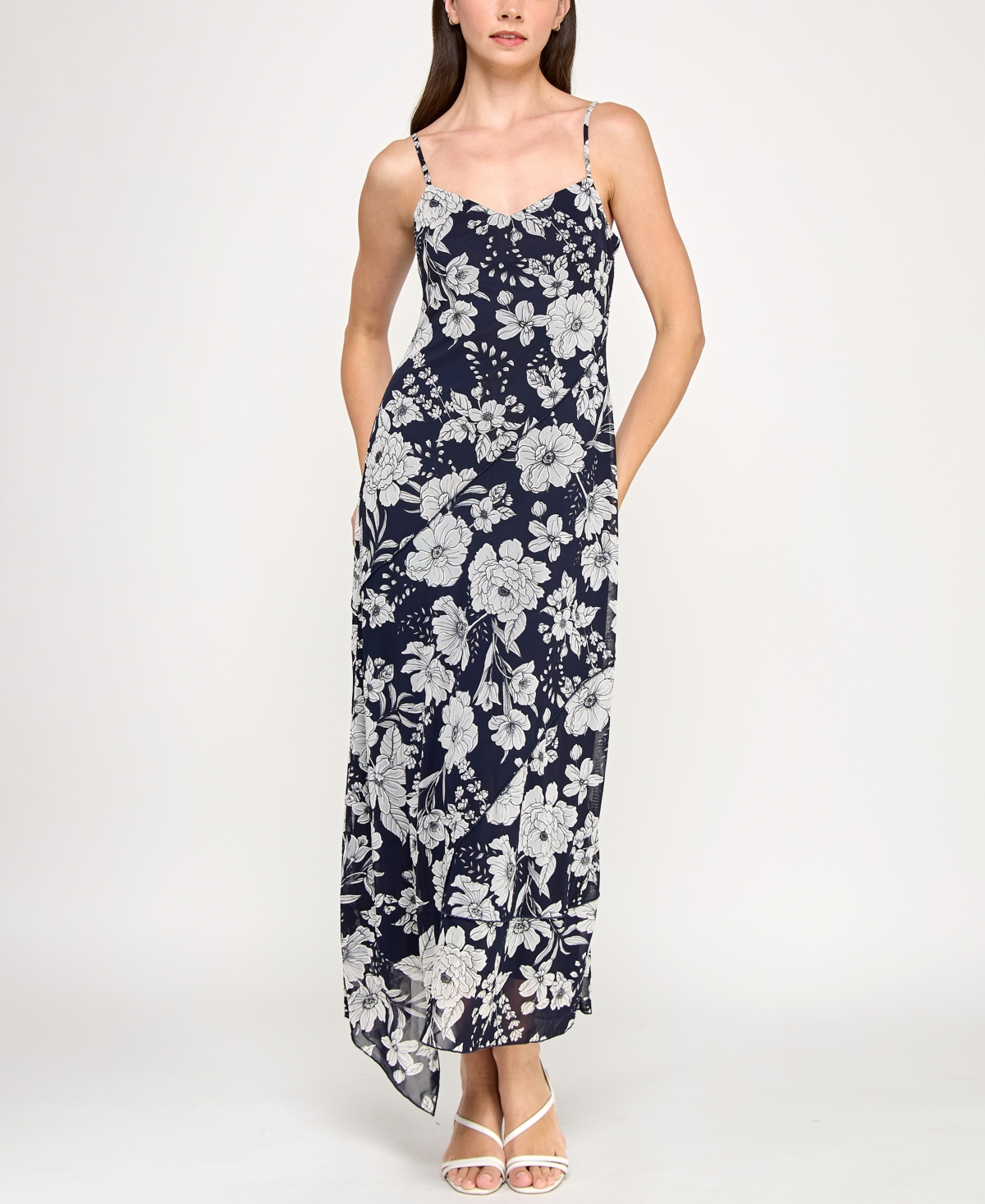 Juniors' Printed V-Neck Sleeveless Maxi Dress - Navy
