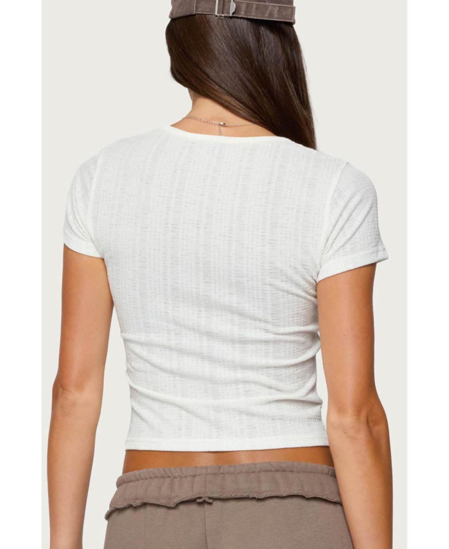 Женская футболка Edikted Semi Sheer Ribbed V Neck, цвет: Белый — фото 2