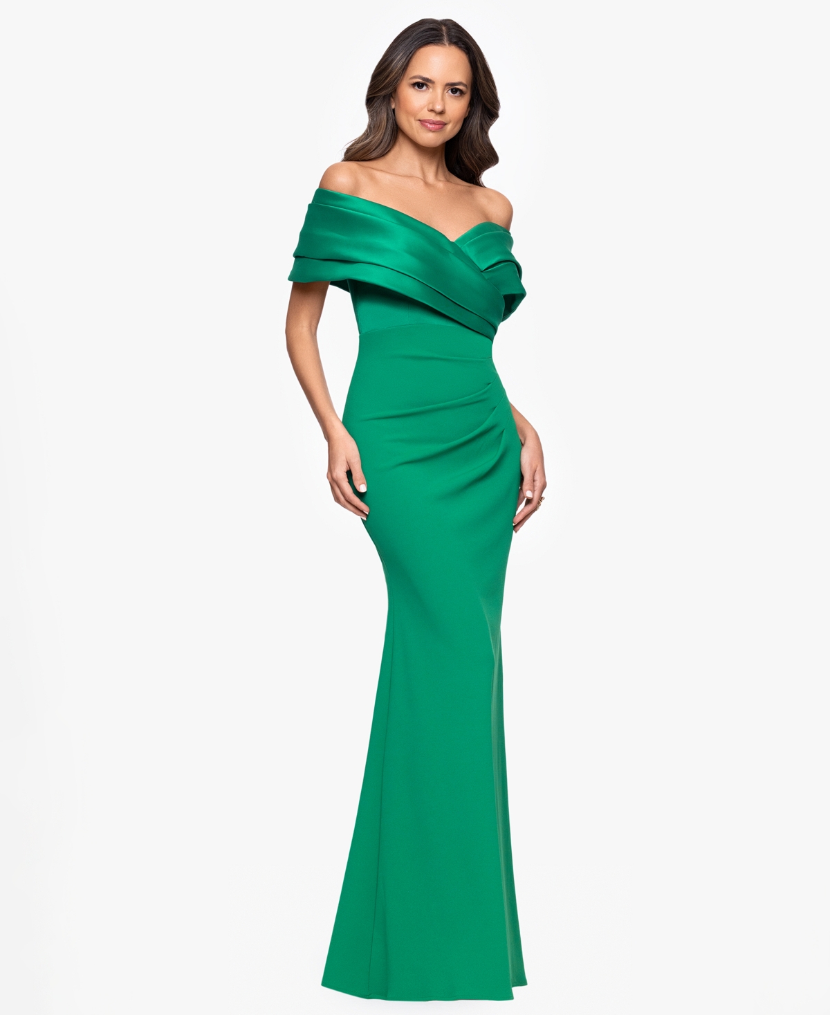 Betsy & Adam Petite Off-the-shoulder Sweetheart-neckline Gown In Green