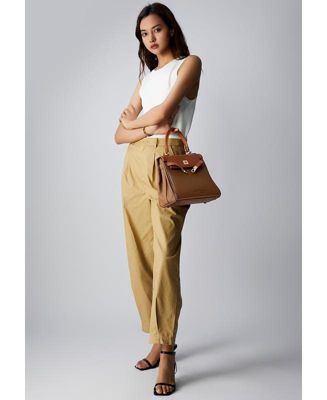 Victoria Handbag with Gold Hardware Victoria Hyde