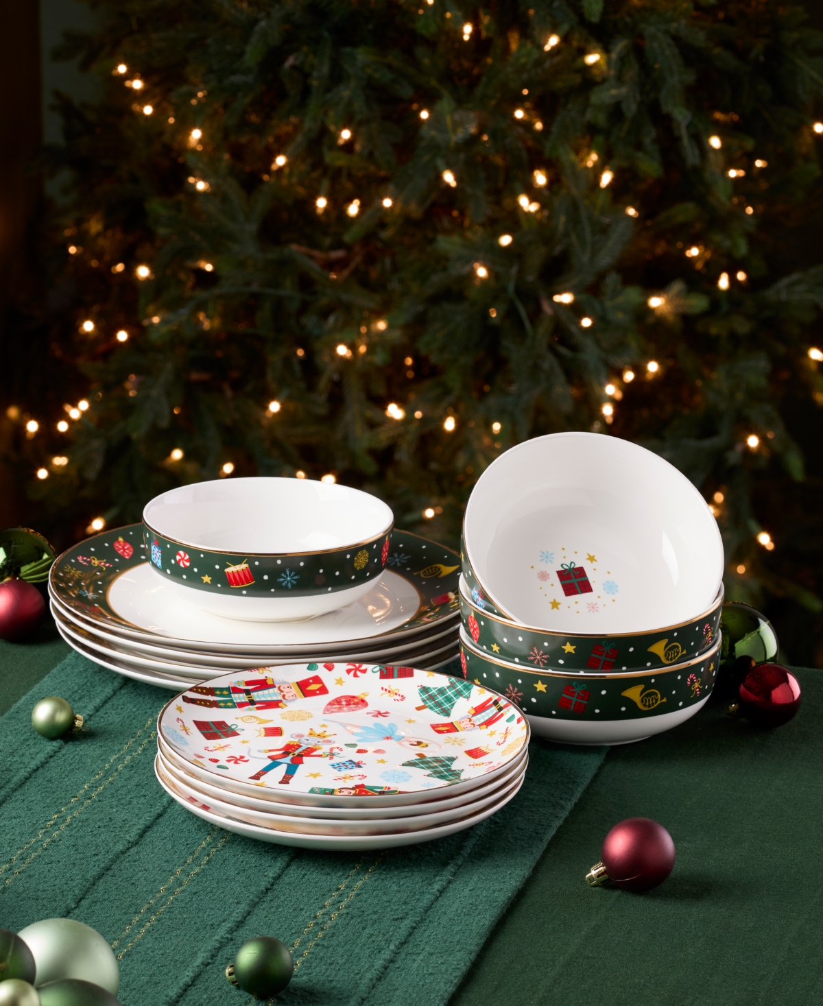 Lenox Nutcracker Ballet 12 Pc. Dinnerware Set, Service for 4