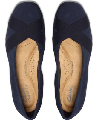 Women's Jazmynn Gem Round Toe Flats