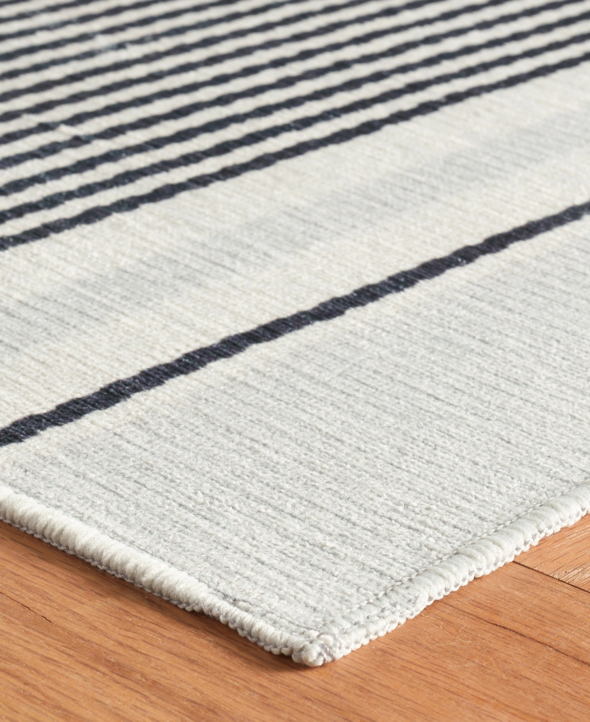 Dash And Albert Rugs By Annie Selke Gunner Stripe Machine Washable Da2038 4'x6' Area Rug In Gray