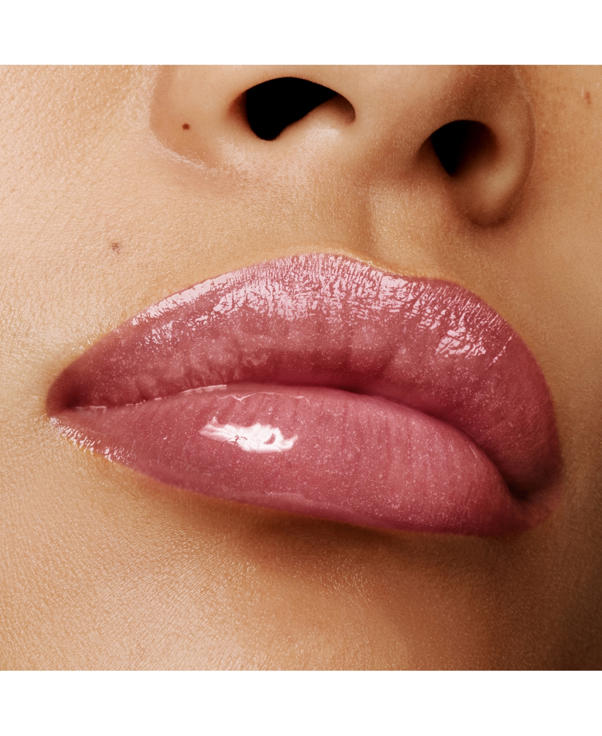 Tom Ford Gloss Luxe Lip Gloss With Hydrating Jojoba Oil In White