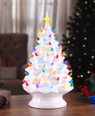 24" Nostalgic Christmas Tree