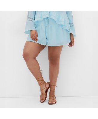 Plus Size Sara Short