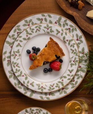 Holly & Berry Gold Set of 4 Dinner Plates, 10.50"