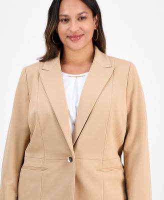 Plus Size Single-Button Blazer