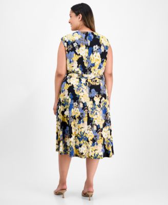 Plus Size Floral Print Cowlneck Dress