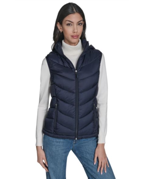 Женские жилеты Charter Club Women's Packable Hooded Puffer Vest
