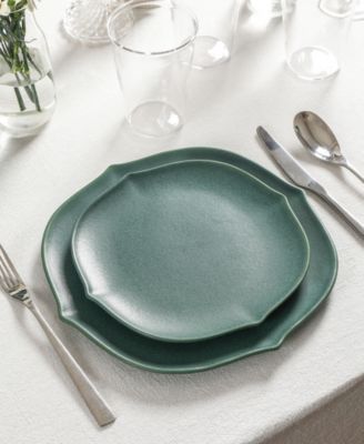 Baskerville 32 Pc. Dinnerware & Glassware Set, Service for 8