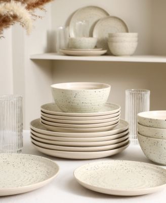 Dua Dinnerware Collection