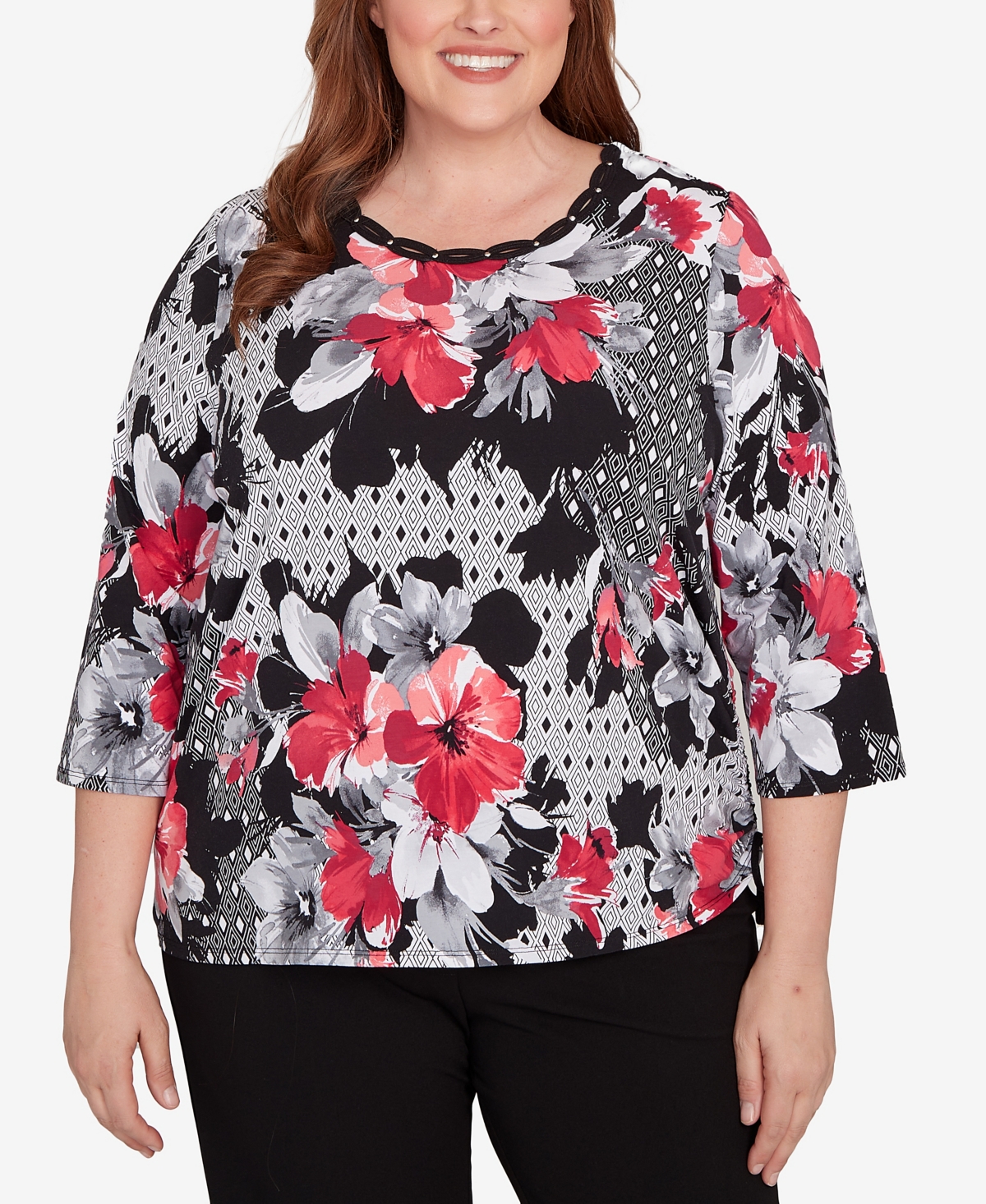 Alfred Dunner Plus Size Patchwork Diamond Floral Crew Neck Top In Black