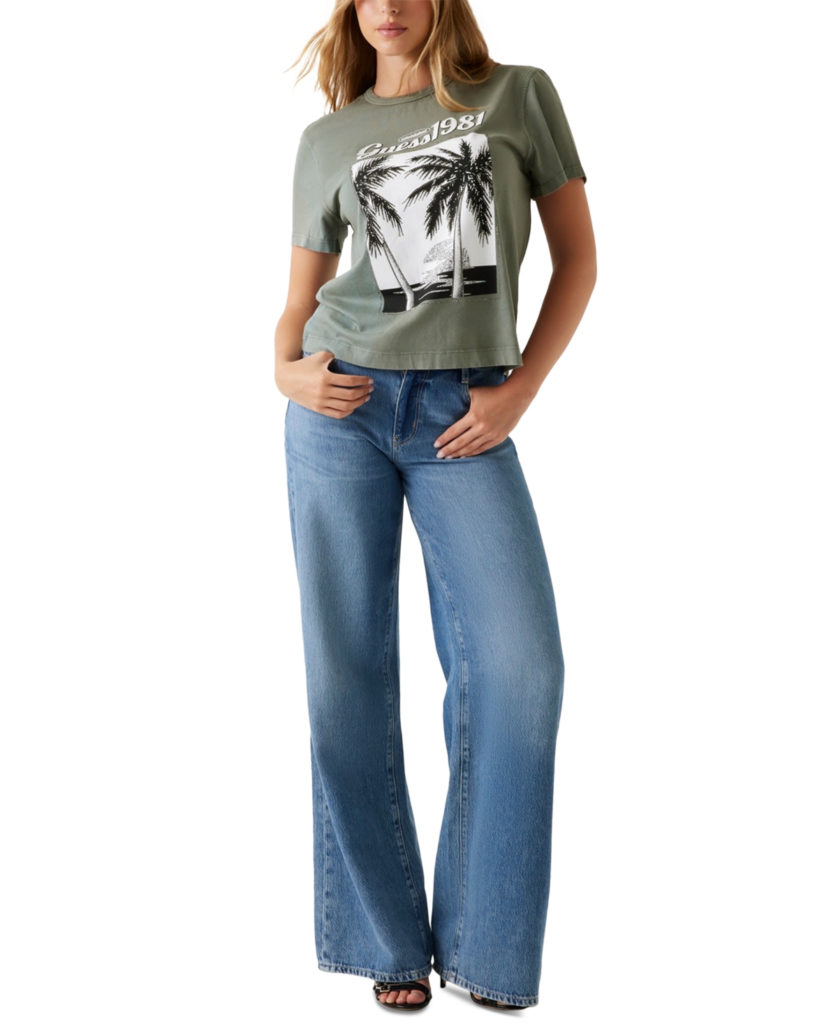 Guess Women's Palm Print Crewneck T-shirt In Gray