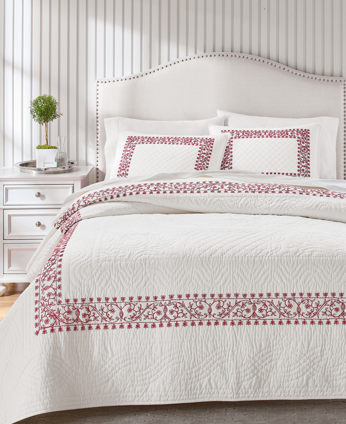 Charter Club Garland Embroidery 3-Pc. Quilt Set, Full/Queen, Macy's Exclusive