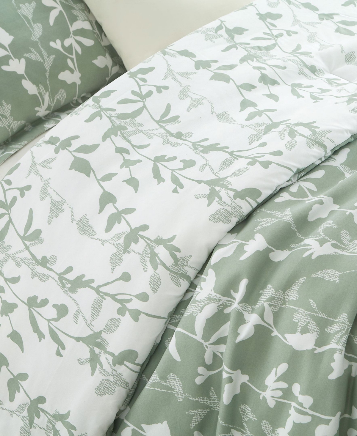 Stratford Park Millie Leaves 2-pc. Comforter Set, Twin In Green
