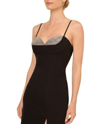 Women's Crepe Sweetheart-Neck Sleeveless Gown