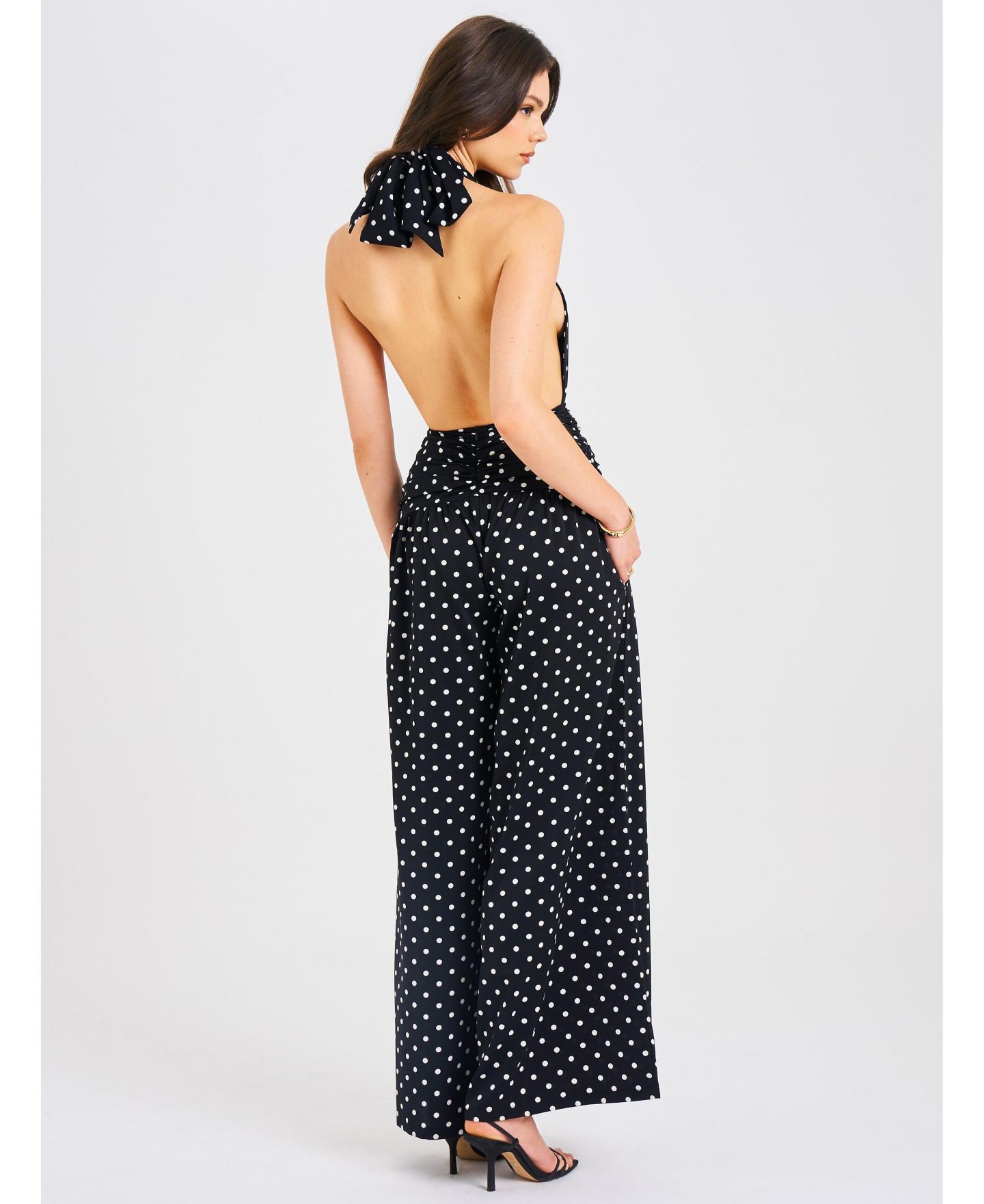 Женский комбинезон Miss Circle Women Oriana Black Polka Dots Halter Jumpsuit, цвет: Чёрный в горошек — фото 2