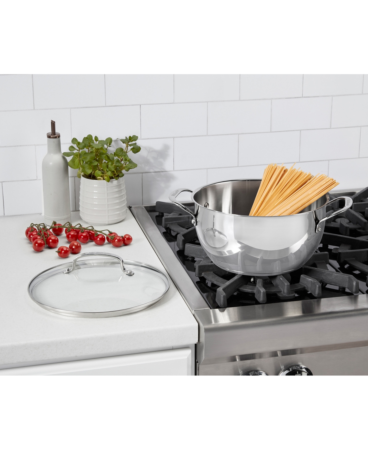 Cuisinart Chef's Classic Stainless Steel 5-qt Covered All-purpose Pan In Silver