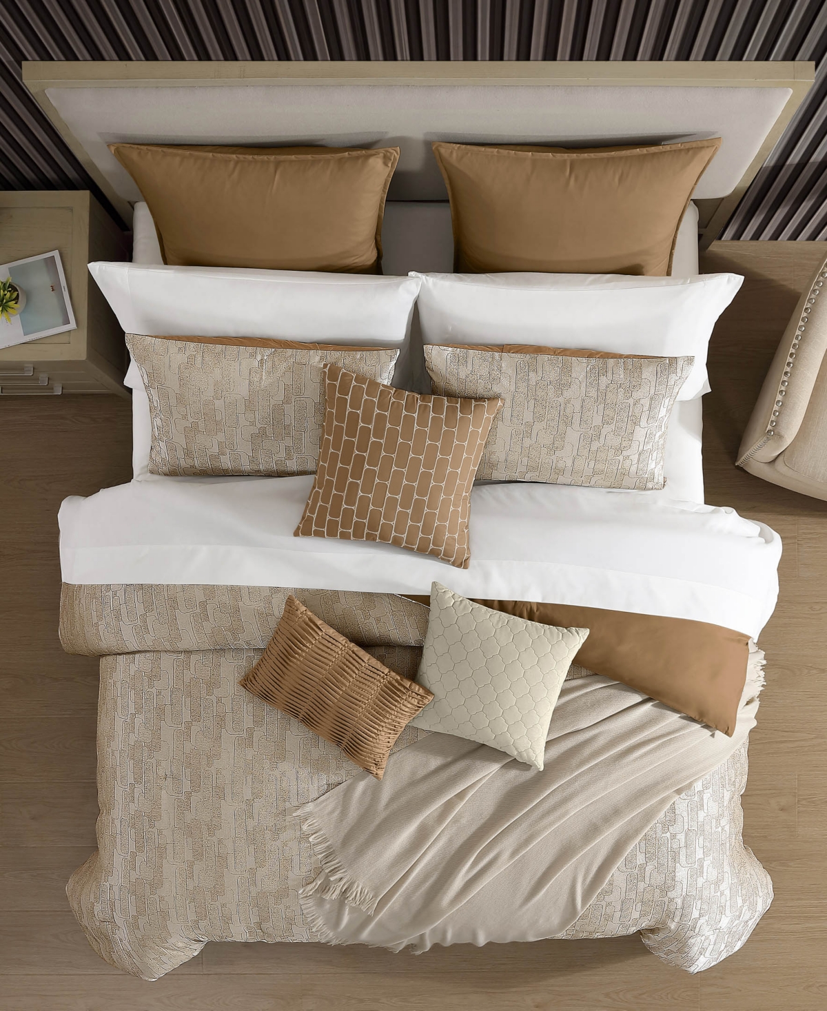 Hallmart Collectibles Rito Jacquard Woven 14-pc. Comforter Set, Queen In Brown