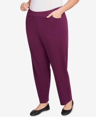 Plus Size Urban Legend Fitted Twill Pull On Medium Length Pants