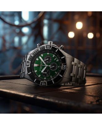 1022 Men s Chronograph Watch Quartz Movement Green Dial Black Subdials Black Bezel Stainless Steel Bracelet 50M Water Resistant Date Window