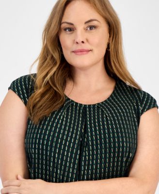 Plus Size Printed Pleat-Neck Sleeveless Top