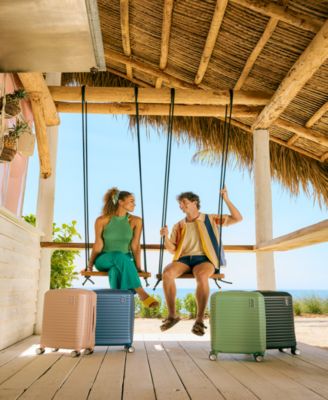 Stratum 3.0 Carry-On 20" Hardside Spinner